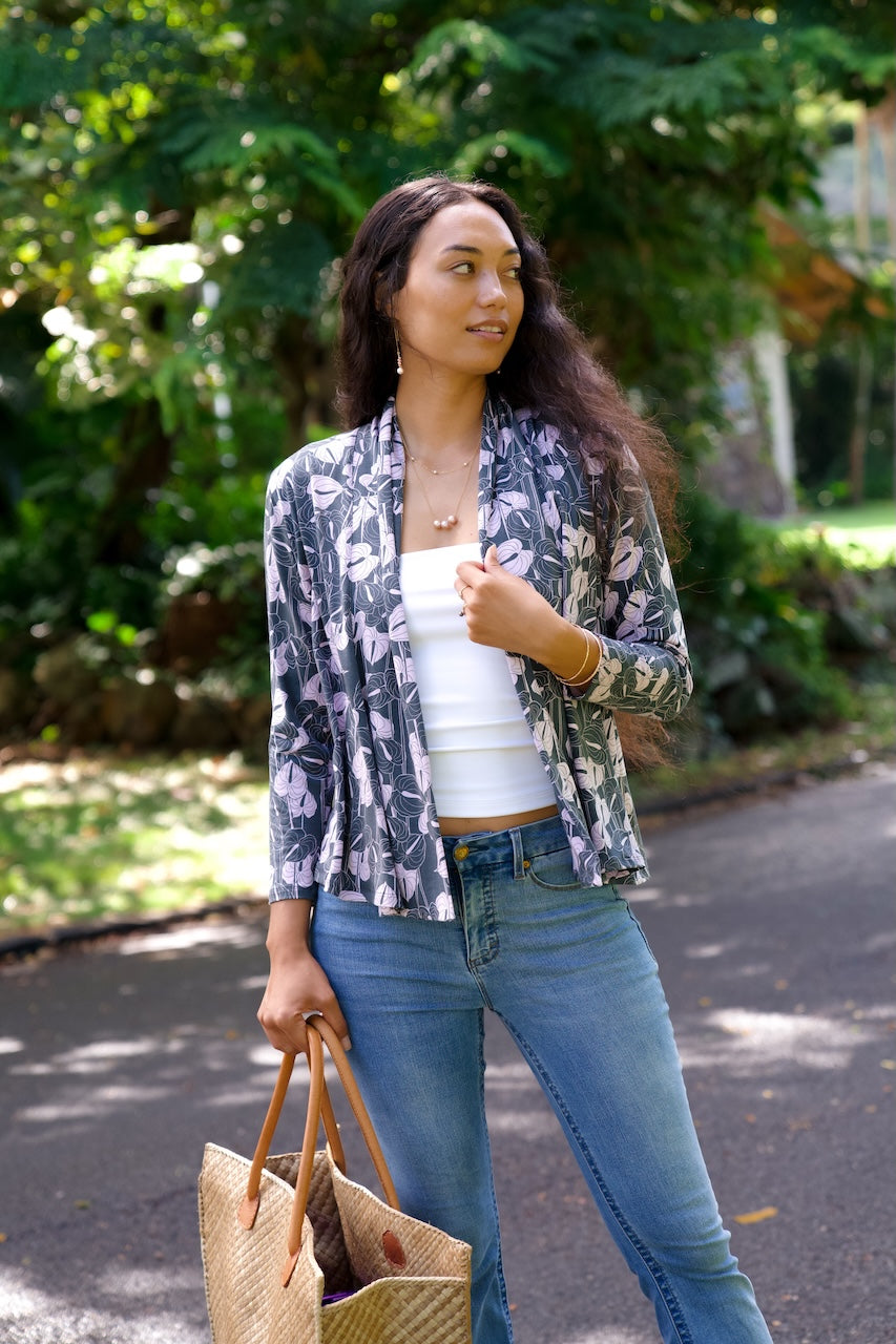Anu Cardigan in Hilo Anthurium