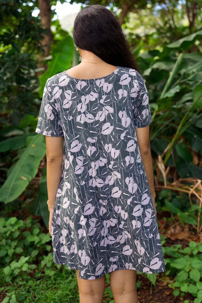 Bri Dress in Hilo Anthurium