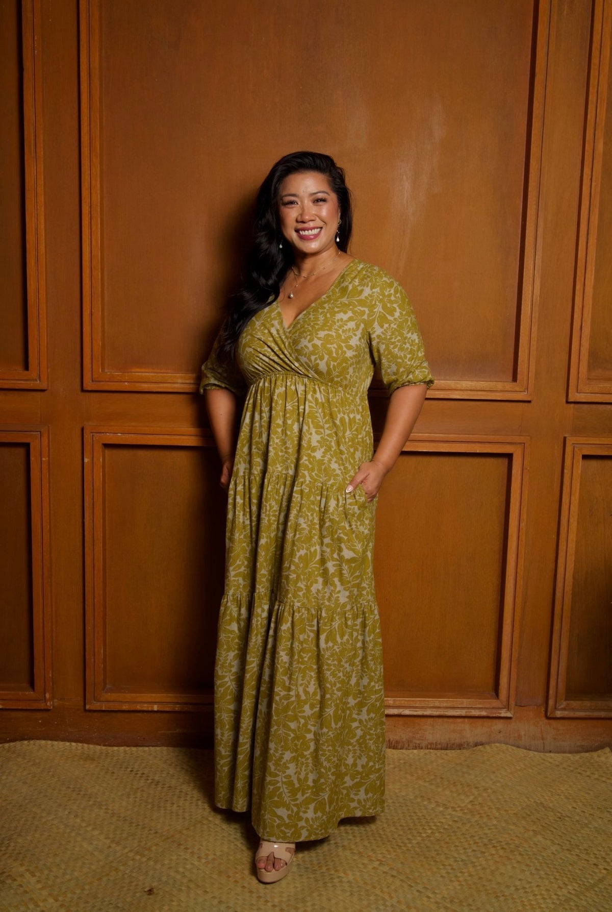 Kealohi Dress ʻŪlei in ʻŌlena