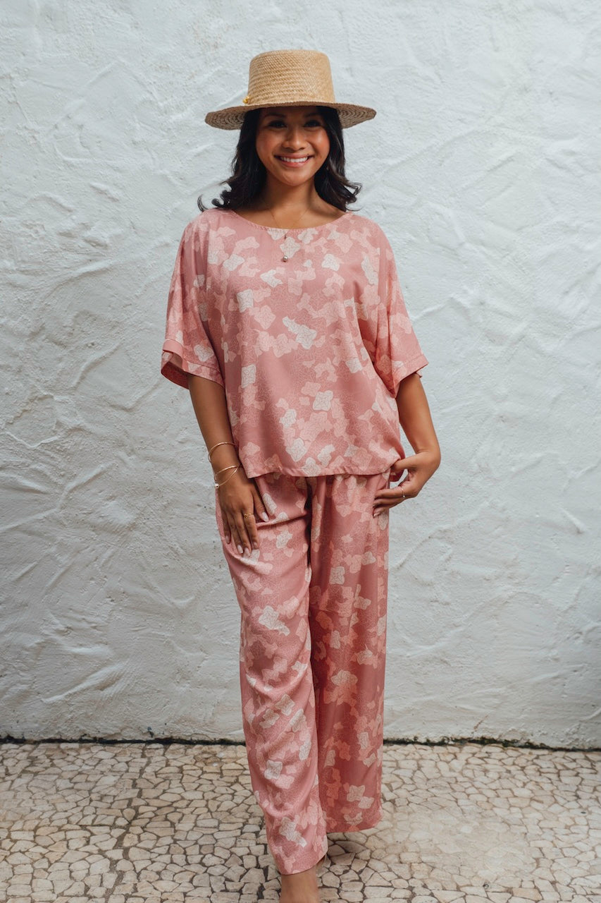 Pahu Tee- Liko Ola- Loke